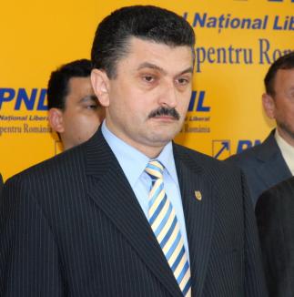 Ţîrle a demisionat din funcţia de vicepreşedinte al PNL Bihor 